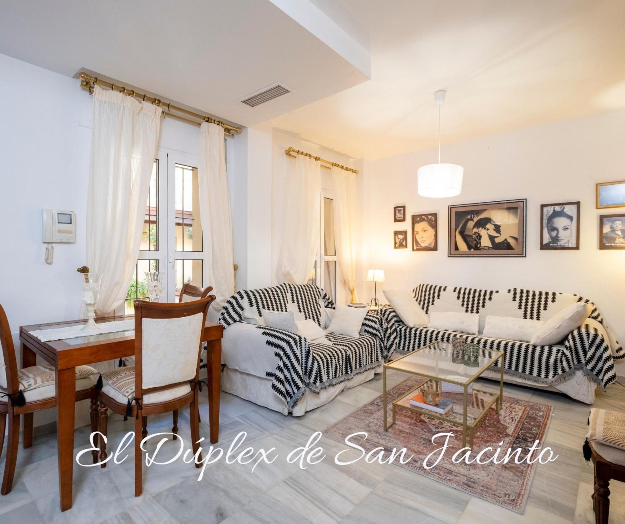El Duplex De San Jacinto Apartment Sevilla Bagian luar foto