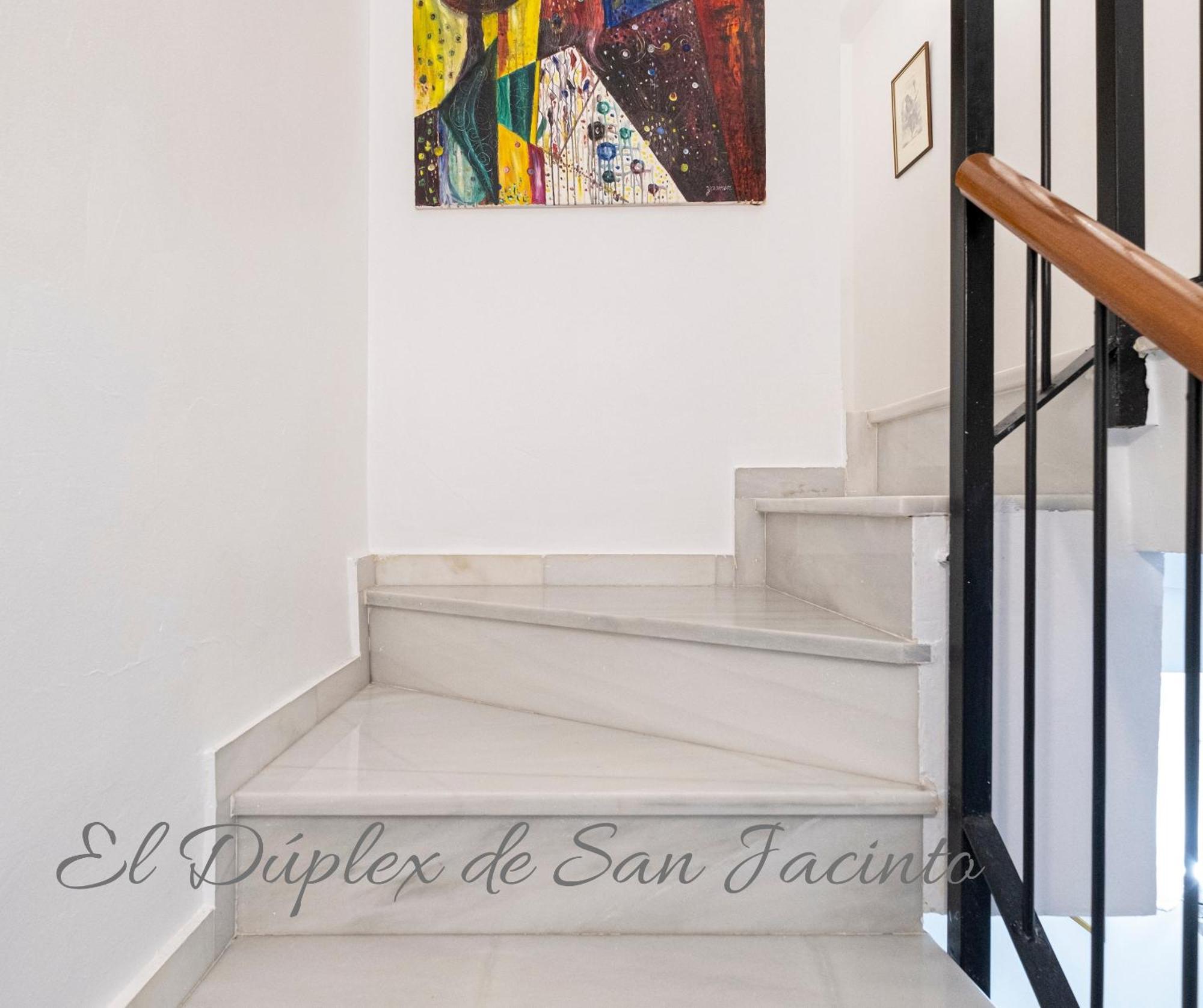 El Duplex De San Jacinto Apartment Sevilla Bagian luar foto