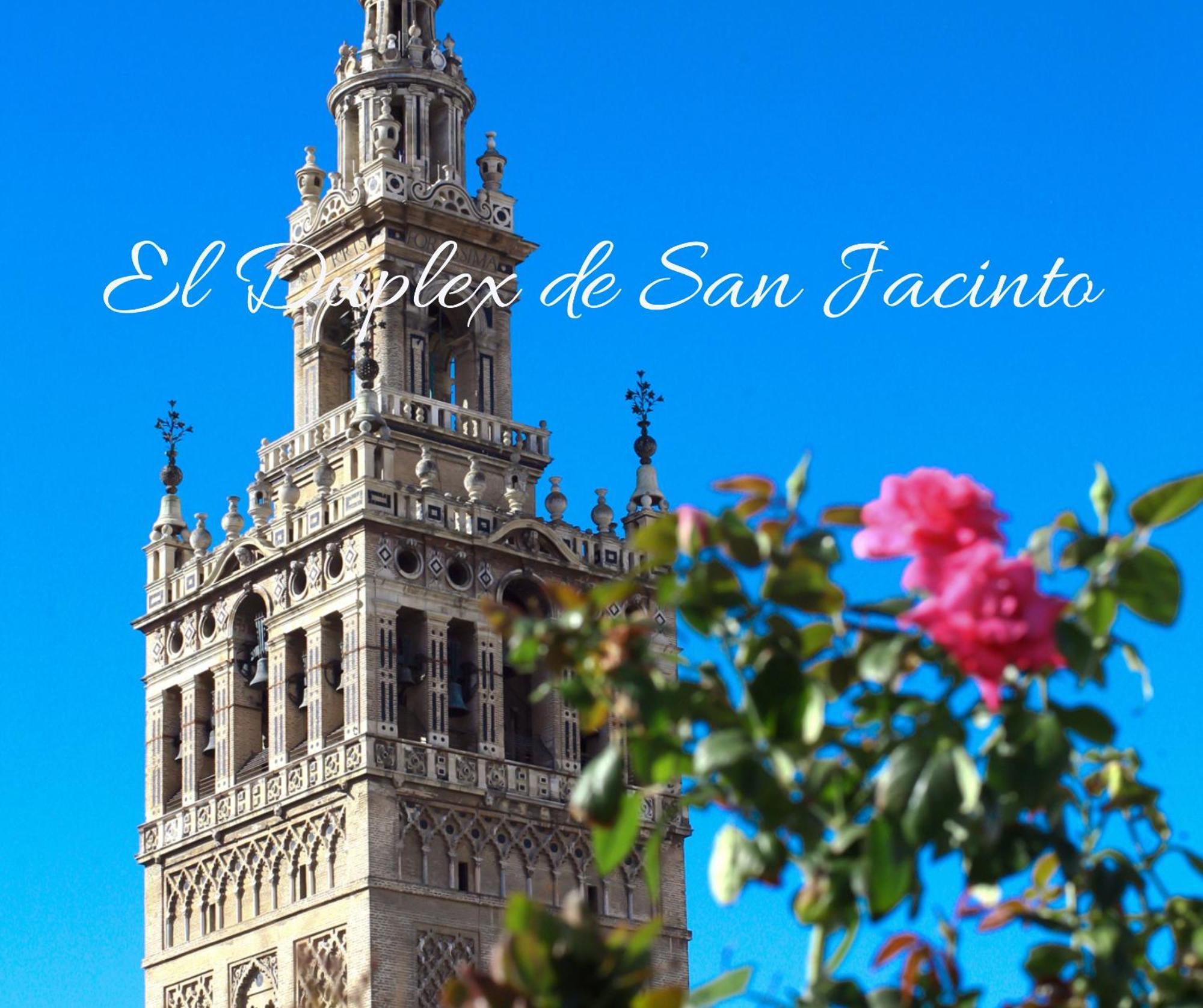 El Duplex De San Jacinto Apartment Sevilla Bagian luar foto