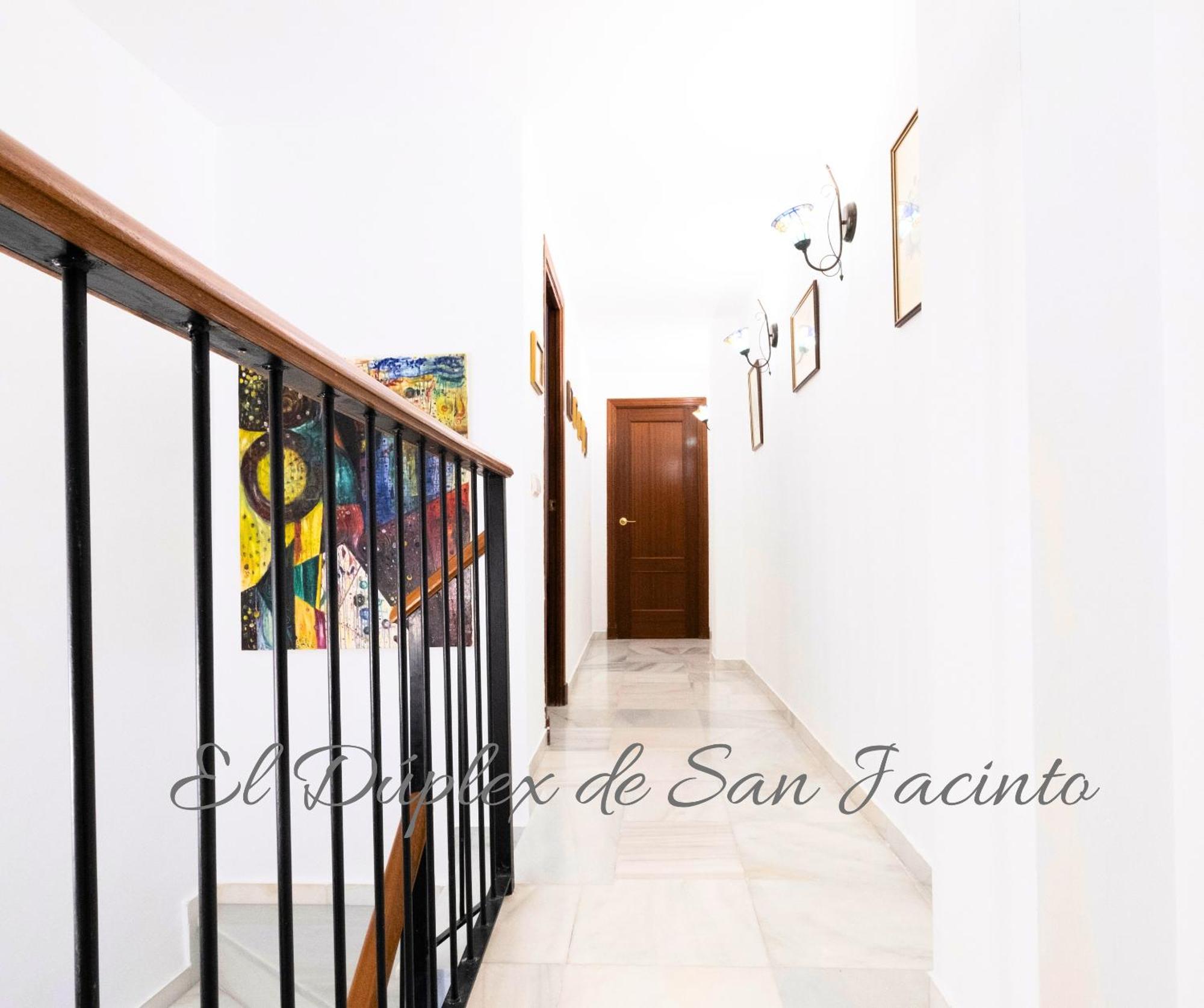 El Duplex De San Jacinto Apartment Sevilla Bagian luar foto
