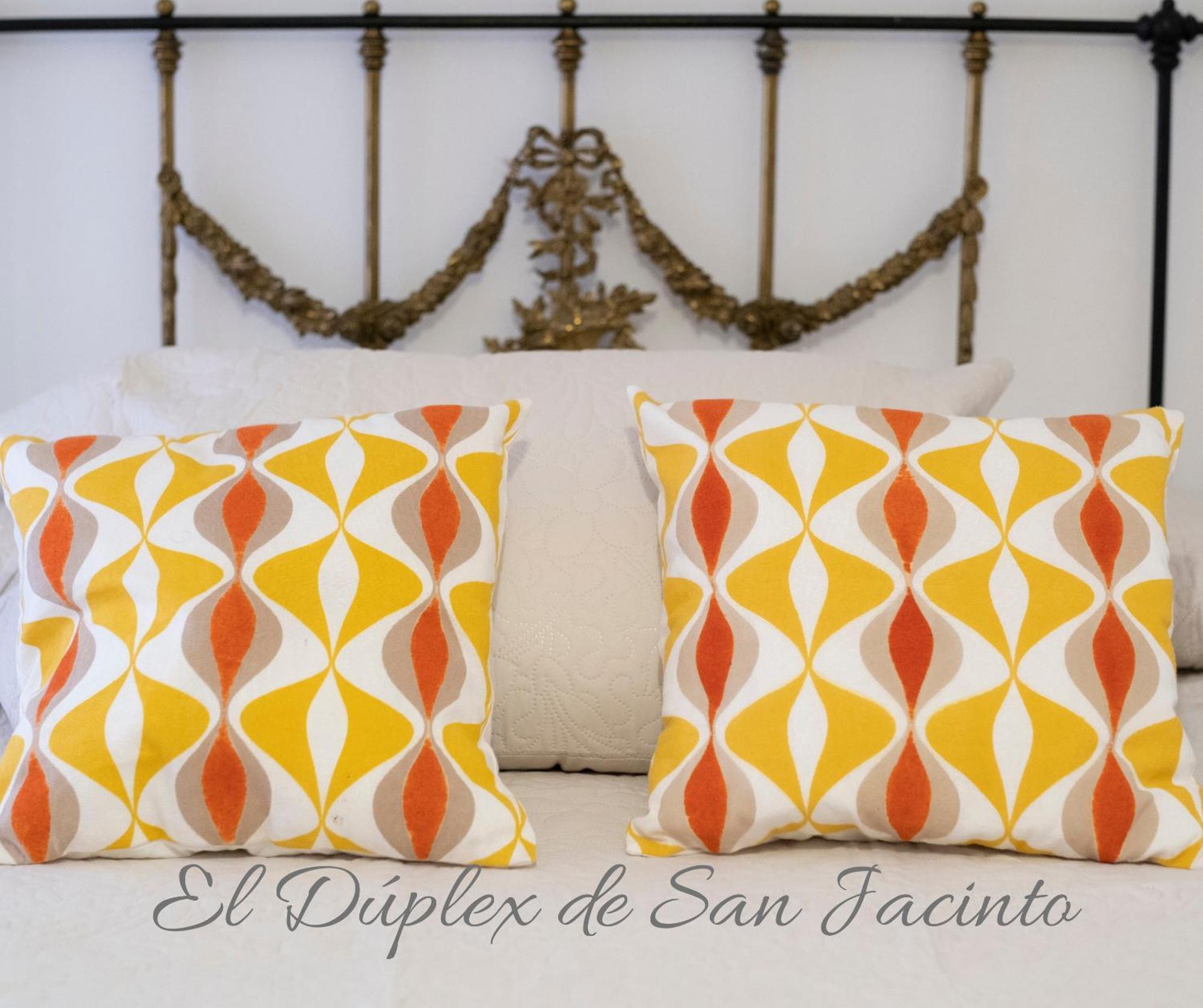 El Duplex De San Jacinto Apartment Sevilla Bagian luar foto